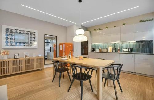 Mitte Apartment | Large, comfortable and luxurious flat in Berlin Center, Prenzlauer Berg