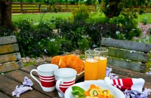 Parkvale Cottage | Large Comfortable Cottage with Fireplace in Hawkes Bay, New Zealand
