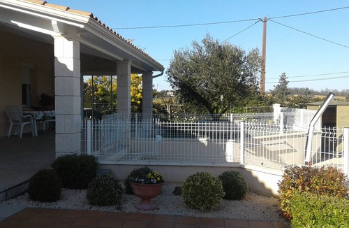 Tombeboeuf House | Large, comfortable family home in the countryside with heated pool