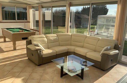 Maslives House | Large comfortable house, heated swimming pool 5 minutes from Chambord castle