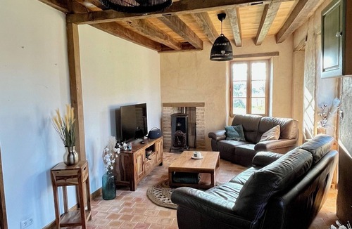 Brigueil-le-Chantre House | Large country house between Vienne and Berry