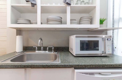 Columbus House | Large Downtown Home - The Sunny Southern Manse