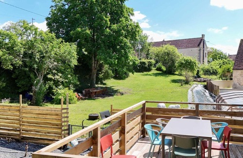 Le Bourg-Saint-Leonard Cottage | Large duplex, pets allowed - 8/10 guests