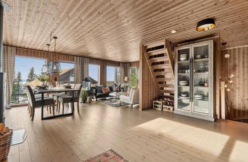 yer House | Large family cabin at Hafjell with ski in-ski out