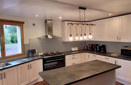 Isigny-le-Buat Cottage | Large family home with private pool, pets allowed