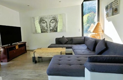 Fillinges House | Large family home Mountain view