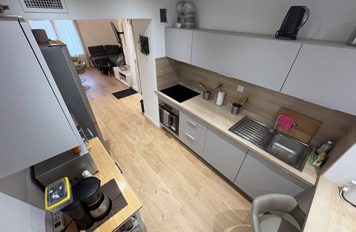 Saint-Martin Apartment | Large, fully renovated F5 for rent south of Montpellier