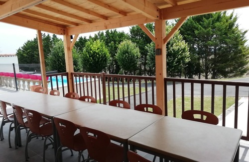Vendeuvre-du-Poitou House | Large gite 12 minutes from Futuroscope