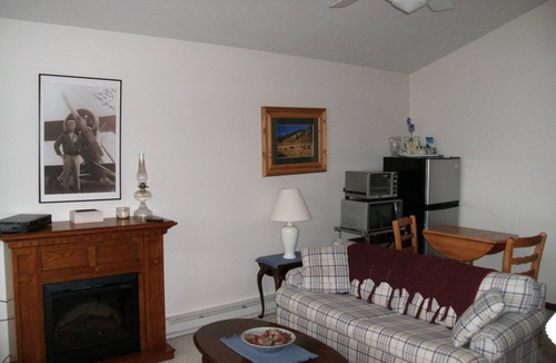 Big Bay House | LARGE GROUP perfect for Family reunion, weddings, or just large families!