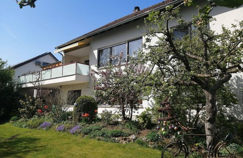 Dinkelsbuehl Apartment | Large holiday flat in Sinbronn with garden