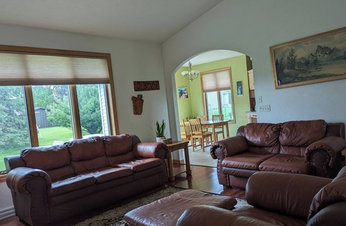 Appleton House | LARGE HOME 30 mi TO LAMBEAU FIELD GREEN BAY AND ONLY 25 mi to EAA OSHKOSH