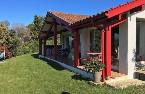 Saint-Pierre-d'Irube Villa | Large house - swimming pool - garden - panoramic view