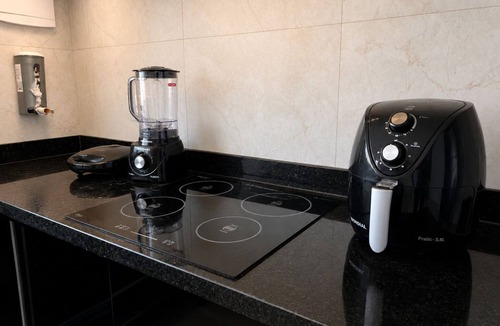 Sitio Boa Esperanca House | Large house, 2 extra-large bedrooms, office and garage (sleeps up to 4 people and pets)