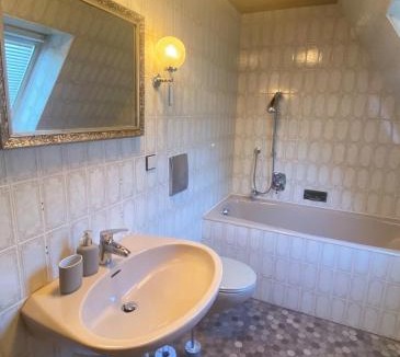 Wendelstein Apartment | Large house 8 guests Nuremberg Trade Fair 7 km