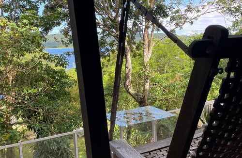 Florianopolis House | Large house on the edge of the lake, right on the sand. Privacy and comfort for up to 6
