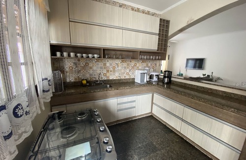 Santa Terezinha House | LARGE HOUSE IN ITANHAEM, 6 BEDROOMS 150 METERS FROM THE BEACH