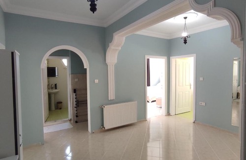 Kaymakli Apartment | Large House