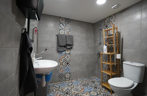 Nicosia Apartment | Large Kamara Studio