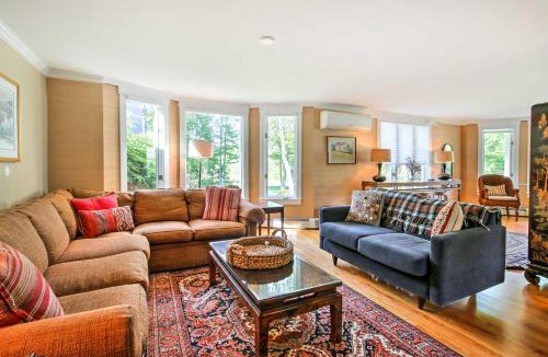 Kennebunk House | Large Kennebunk Home, Walk to Beach < 2 Mi to Town