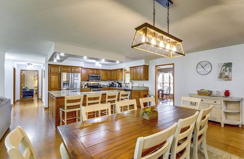 Grove Cottage | Large Lakefront Home Pool, Hot Tub & Boat Dock