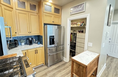 Lakehead House | Large Lakefront Paradise, 4000+ Sq Feet, Hot Tub