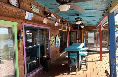 Climax Springs House | Large Lakefront Family Retreat on Quiet and Lively Cove