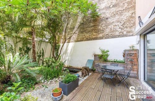 3rd Arrondissement Apartment | Large loft with terrace