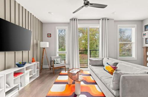Talbot's Corner House | Large Marvel Themed 14ppl Spacious Townhome