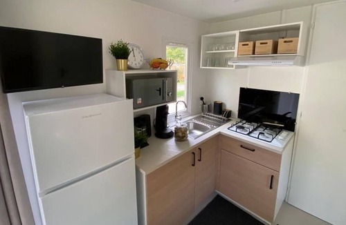 Pleinfeld Cabin | Large mobile home - Waldcamping Brombach