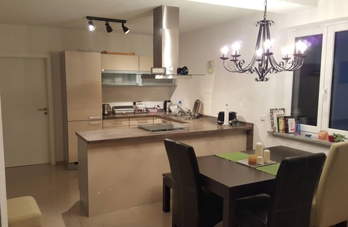 Waggershausen Apartment | Large modern 106m² large apartment in Friedrichshafen-Berg