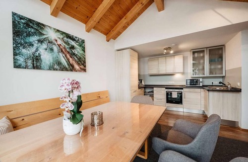 Freyung Apartment | Large, modern apartment (86sqm) with 2 balconies