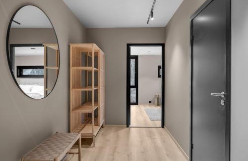 Tromsdalen Apartment | Large, modern apartment with amazing views and heated indoor garage
