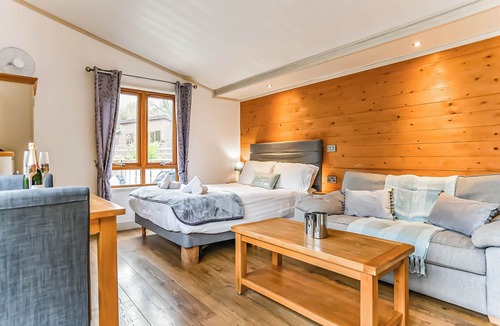 Caerwys Ski Chalet | Large modern studio lodge with one double.