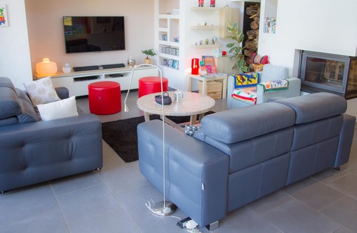 Briscous Villa | Large Modern Villa near Biarritz - 12 people - Seasonal rental.
