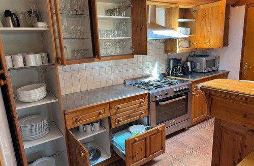Reberty Ski Chalet | Large mountain chalet w/hot tub & sauna. Amazing views!