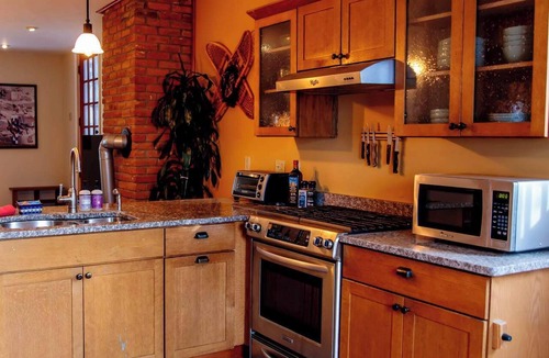 South End Apartment | Large Private 2 Bedroom Apt w/Epic Deck View