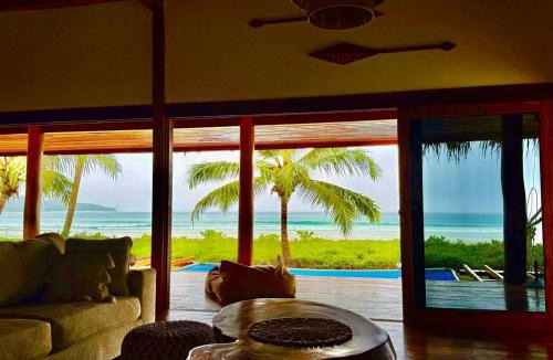 Katiet Villa | Large Private Beachfront Villa Mentawai