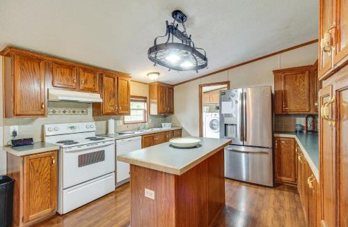 Spencer House | Large Private Yard: Home 16 Mi to Fall Creek Falls