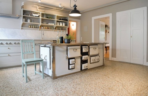 Brasselsberg Villa | Large, renovated forest villa in Kassel