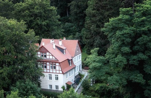 Brasselsberg Villa | Large, renovated forest villa in Kassel