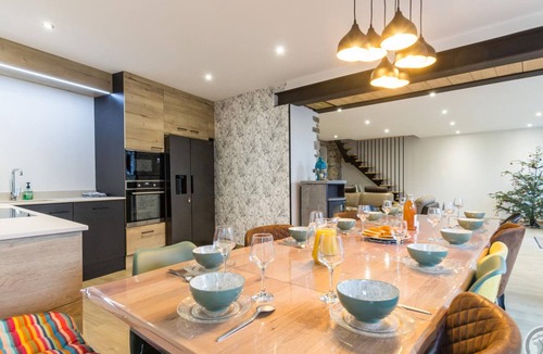 Dragey-Ronthon Cottage | Large renovated house, near beach, pets allowed