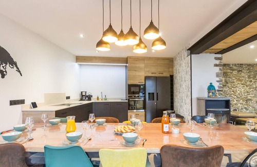 Dragey-Ronthon Cottage | Large renovated house, near beach, pets allowed