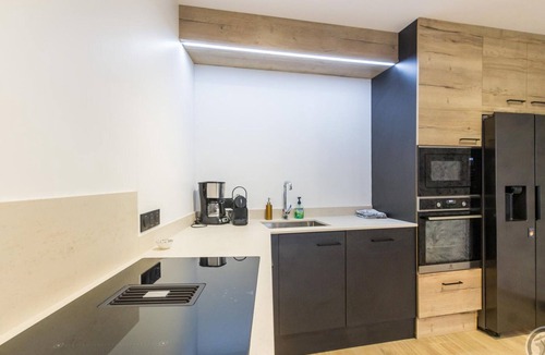 Dragey-Ronthon Cottage | Large renovated house, near beach, pets allowed