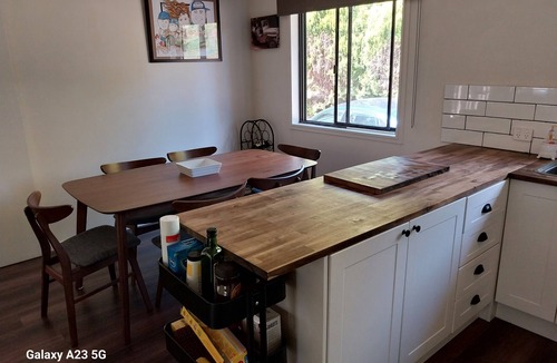 Jamieson House | Large Riverfront House in the heart of Jamieson, Walk to all town amenities.