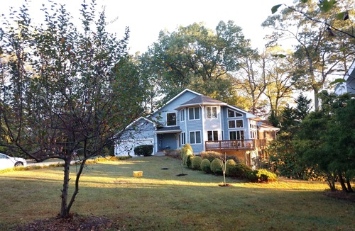 Reedville House | Large, safe, WATERFRONT home in Idyllic setting with kayaks, bikes, &GARAGE use.