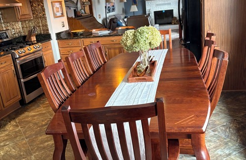 Saratoga Springs House | Large Saratoga Lake House, close to all amenities , privacy of lake living.