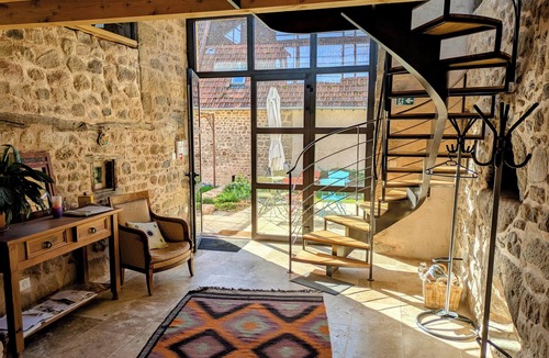 Pressy-sous-Dondin House | Large + Small Gîte with swimming pool and sublime view in the heart of the hills