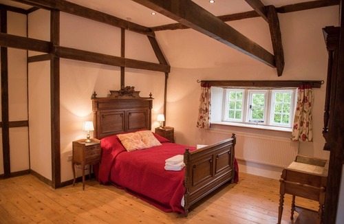 Binegar Other | Large Somerset Farmhouse with hot tub, close to Bath and local attractions.