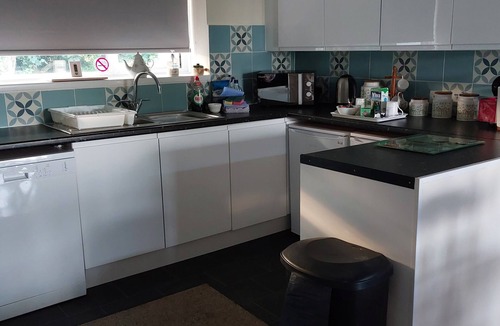 St. Ann's Chapel Cottage | Large spacious Apartment with lovely views over the Tamar Valley and Dartmoor.