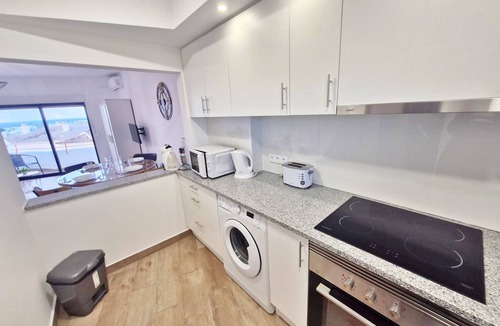 Alvor Apartment | Large Studio Apartment, Sea views, pool and 10 min from the beach